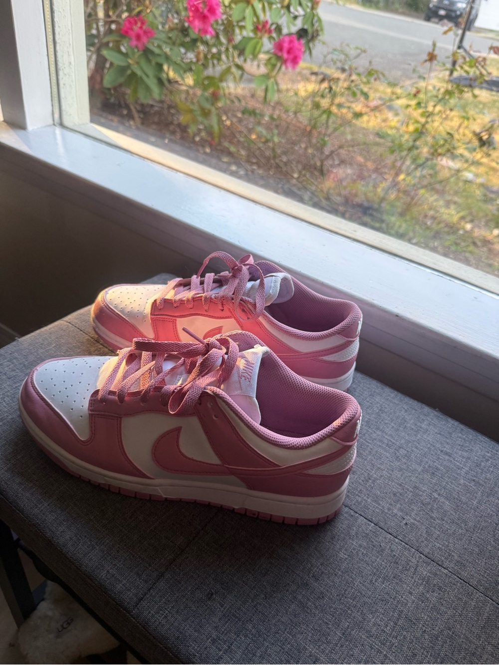 Women’s Nike Pink and White Low-Top Sneakers